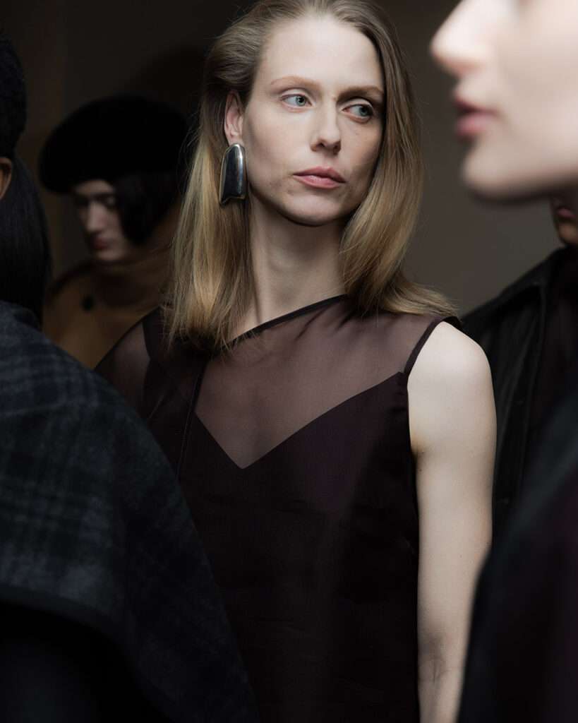 DESIGNER: MKDT STUDIO